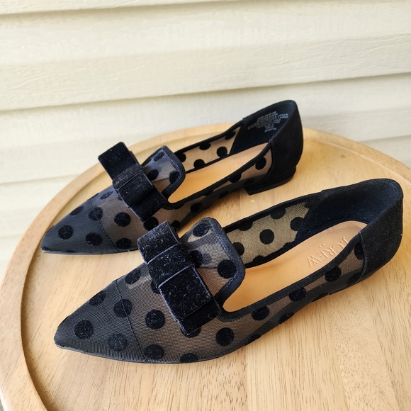 Shoes - J. Crew dot mesh black flats with velvet bow